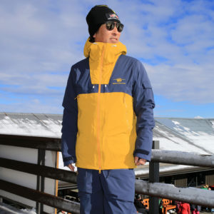 SG Snowboards Webshop - SG SNOWBOARDS 3 Layer Jacket blue/yellow pic by Isamu Kubo11