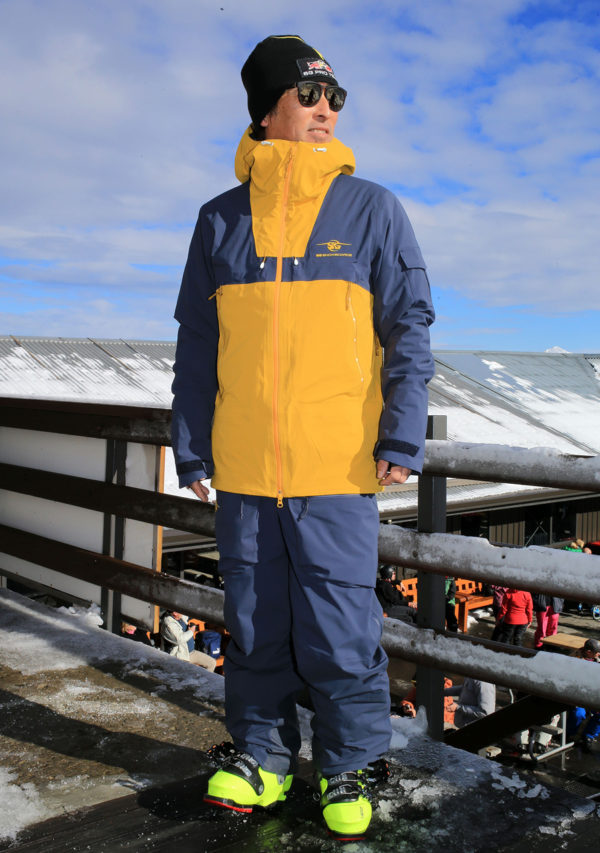 SG Snowboards Webshop - 3 Layer jacket mustard blue pic by Isamu Kubo1