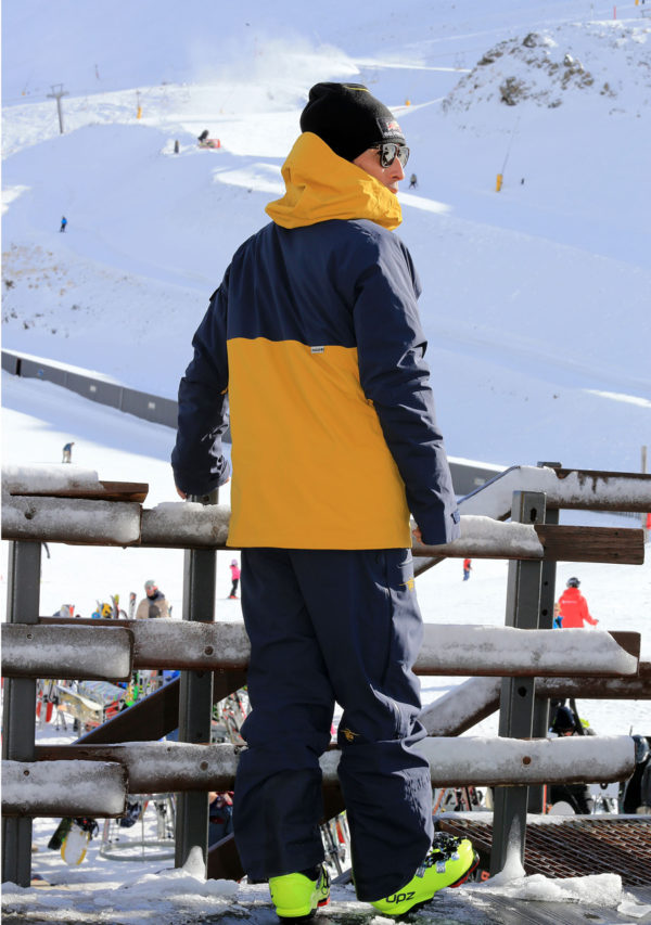 SG Snowboards Webshop - 3 Layer Snowboard Jacket yellow/blue pic by Isamu Kubo1