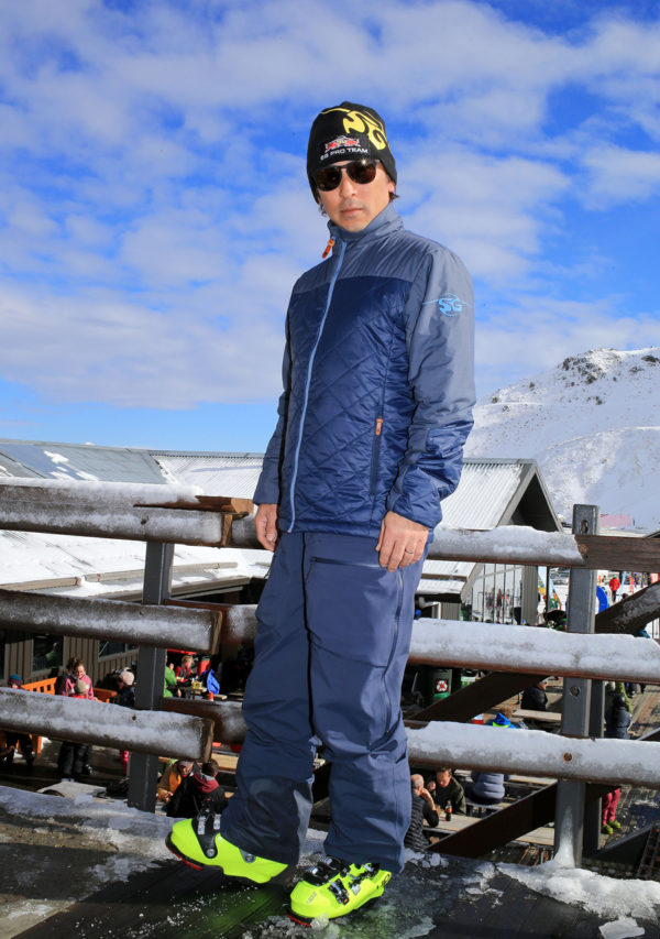 SG Snowboards Webshop - Primaloft jacket pic by Isamu Kubo4